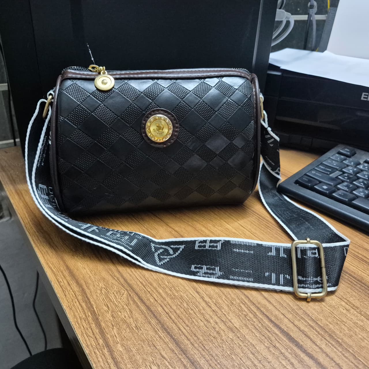 Cylinder lightweight bag (black )  Ask for details DSB7028