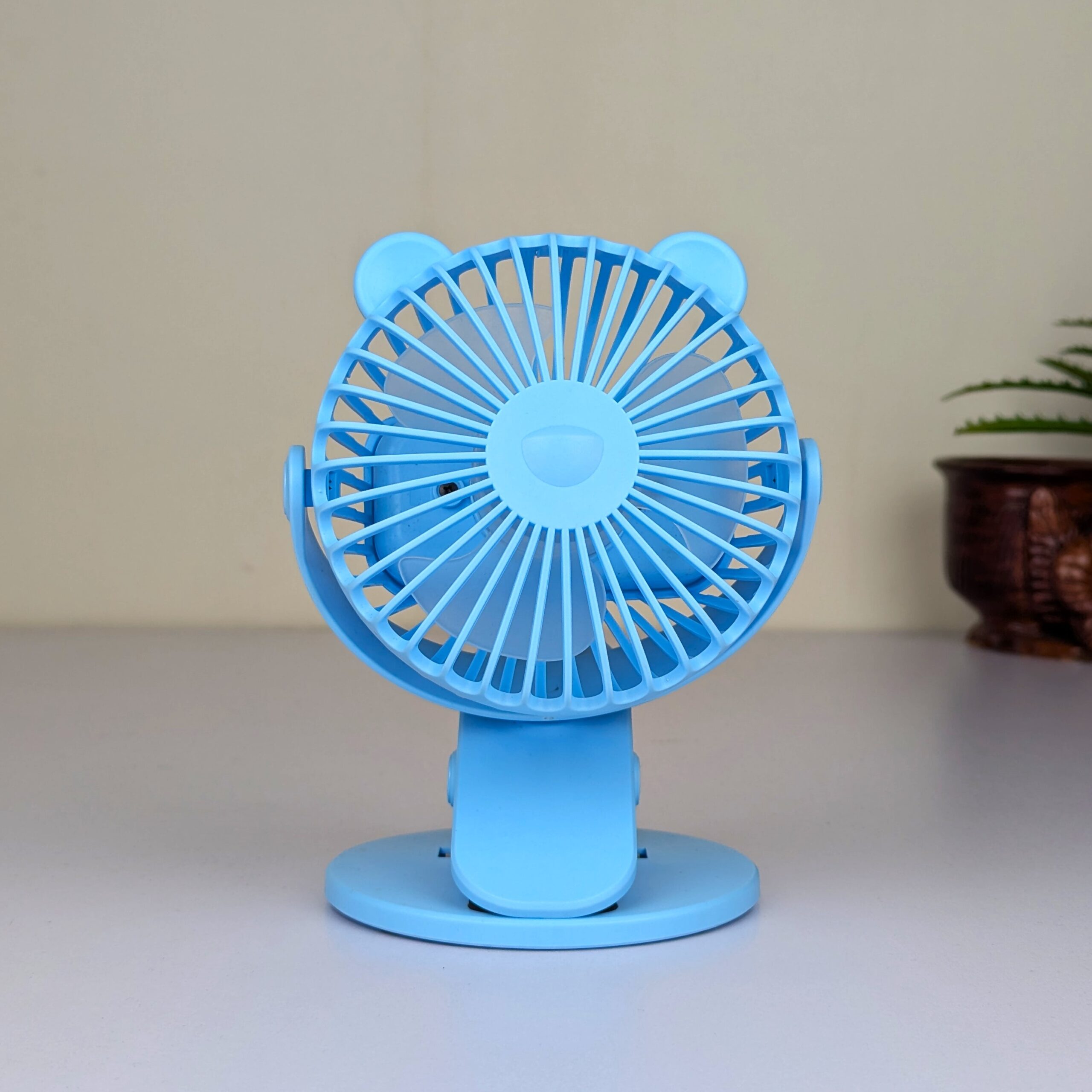 USB Table Fan Mini Wind Power Handheld Clip Fan Desktop Convenient Portable Student Cute Small Cooling Ventilador 360 Rotation DSB4651