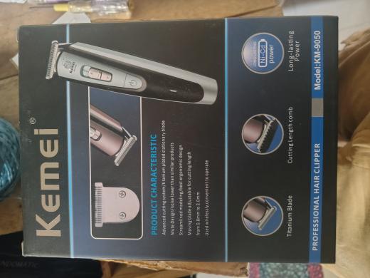 Kemei KM-9050 Professional Cordless Hair Beard Shaver Trimmer Clipper for Men DUS337